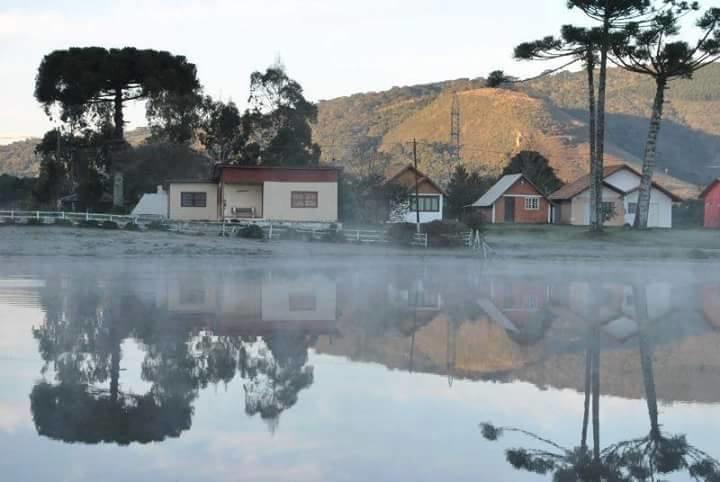 Refugio Do Lago Hotel Лажис Екстериор снимка